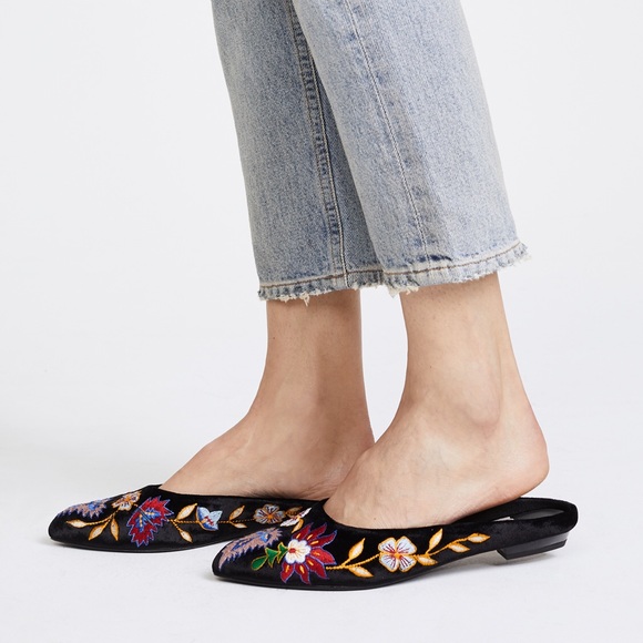 Alice + Olivia Shoes - Alice + Olivia Abbey